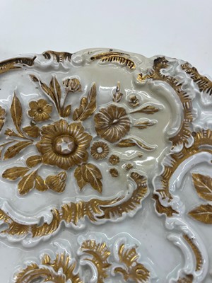 Lot 173 - A Meissen porcelain circular dish