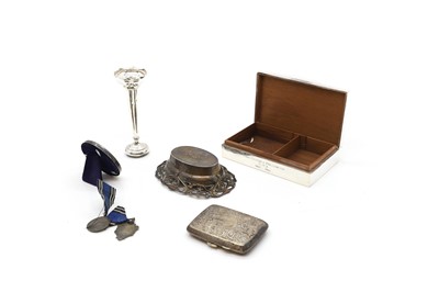 Lot 38 - A collection of silver items