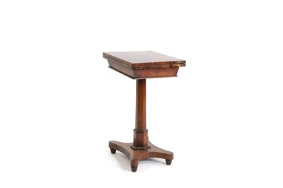 Lot 514 - A Victorian mahogany games table