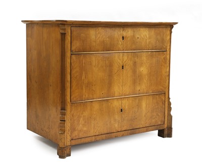 Lot 399 - A satin birch commode