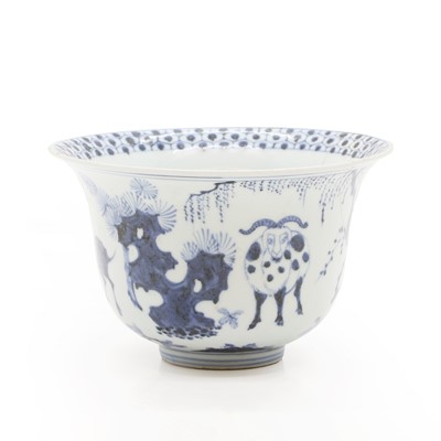 Lot 118 - A Chinese blue and white bowl