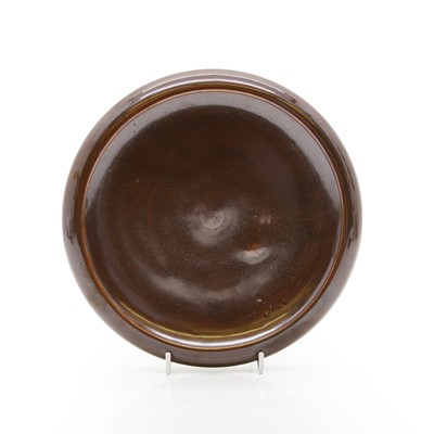 Lot 114 - A Chinese brown-glazed brush washer