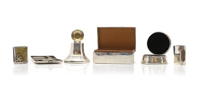 Lot 19 - A group of silver items