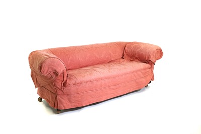 Lot 495 - A chesterfield settee