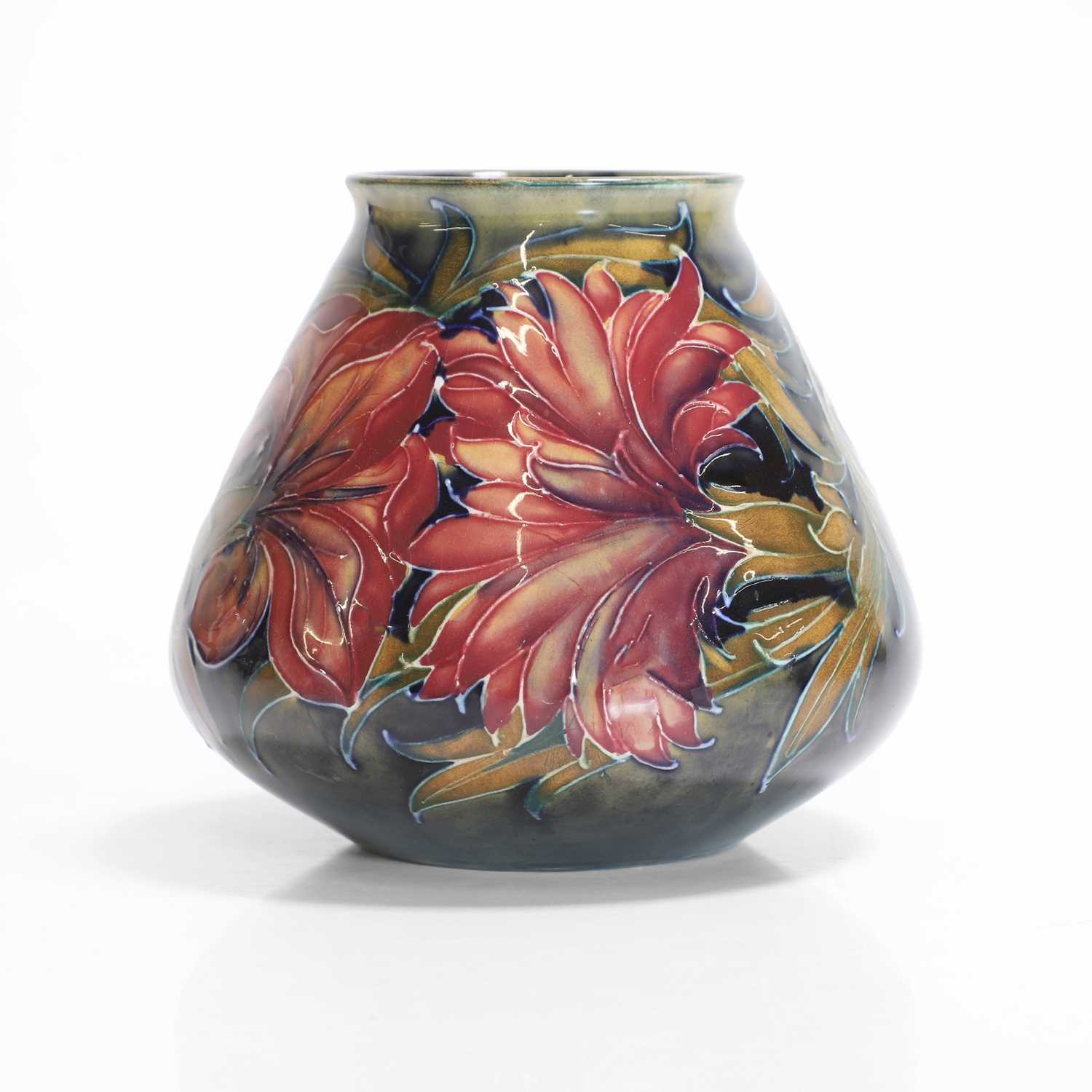 Lot 160 - William Moorcroft (1872-1945),