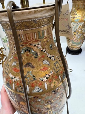 Lot 275 - A pair of Chinese porcelain table lamps