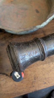 Lot 131 - A bronze signal cannon