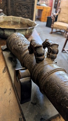 Lot 131 - A bronze signal cannon