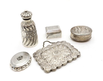 Lot 42 - A collection of silver dressing table items