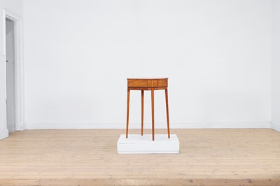 Lot 436 - A Sheraton period inlaid satinwood occasional table