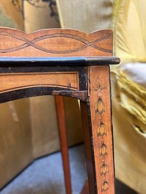 Lot 427 - A George III satinwood, sycamore and amaranth kettle stand