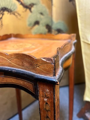 Lot 427 - A George III satinwood, sycamore and amaranth kettle stand