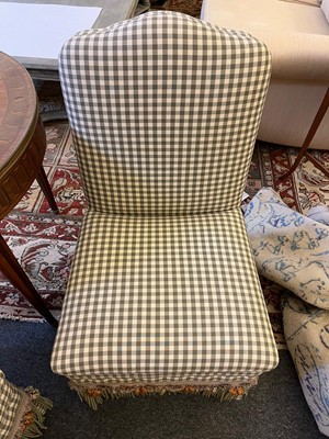 Lot 420 - A pair of side chairs by Kingcome