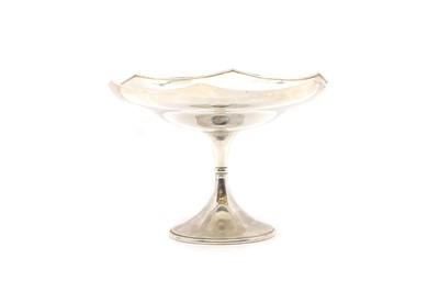 Lot 8 - A silver pedestal dish