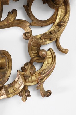 Lot 442 - A giltwood wall bracket