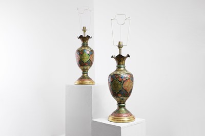 Lot 400 - A pair of papier mâché table lamps