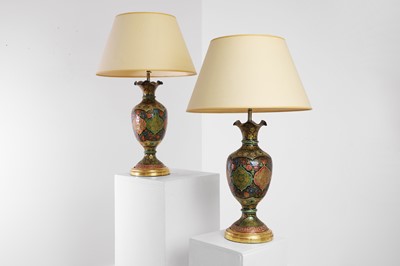 Lot 400 - A pair of papier mâché table lamps