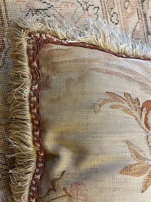Lot 412 - A pair of wool and silk tapestry cushions