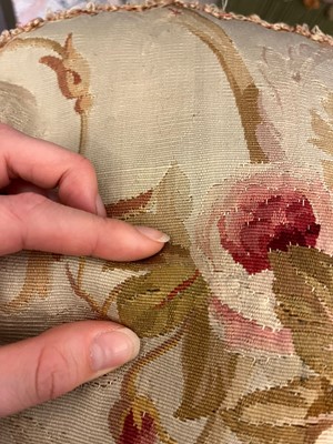 Lot 412 - A pair of wool and silk tapestry cushions