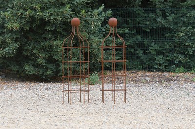 Lot 757 - A pair of metal Windsor obelisks