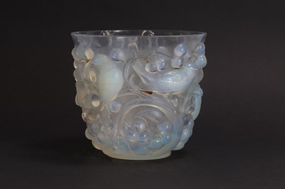 Lot 149 - René Lalique (French, 1860-1945)