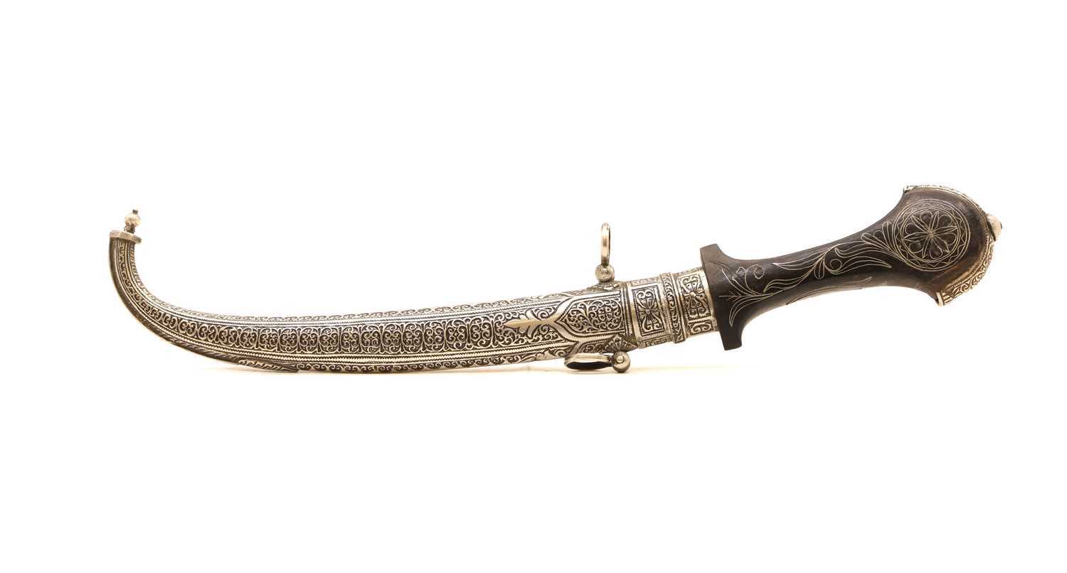 Lot 150 - A Moroccan koummya dagger