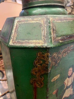 Lot 428 - A Victorian toleware table lamp