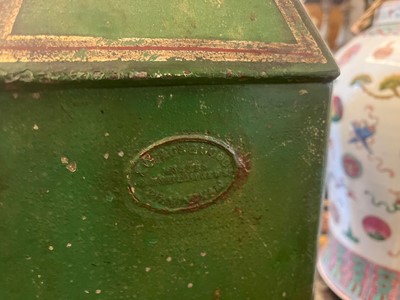 Lot 428 - A Victorian toleware table lamp