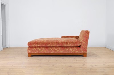 Lot 452 - An upholstered daybed