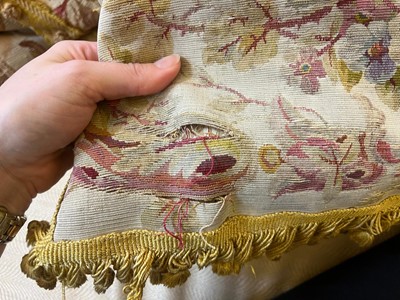 Lot 414 - A collection of seven Aubusson and Beauvais tapestry cushions