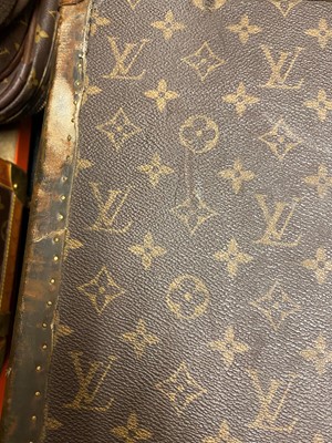 Lot 1547 - A Louis Vuitton monogrammed canvas 'Alzer 80' suitcase