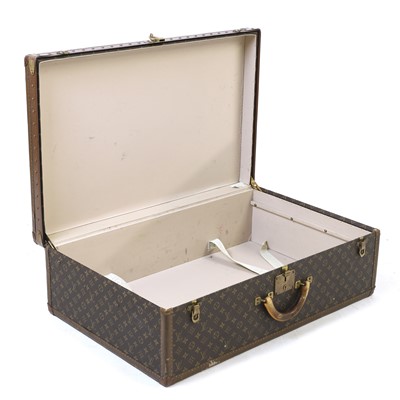 Lot 1547 - A Louis Vuitton monogrammed canvas 'Alzer 80' suitcase