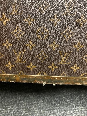 Lot 1547 - A Louis Vuitton monogrammed canvas 'Alzer 80' suitcase