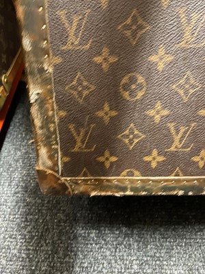 Lot 1547 - A Louis Vuitton monogrammed canvas 'Alzer 80' suitcase