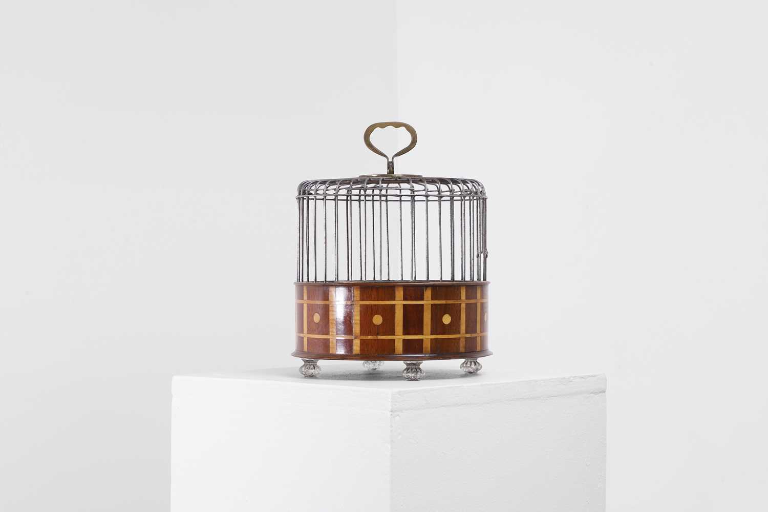 Lot 675 - A travelling birdcage