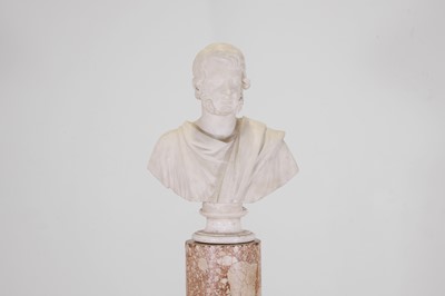 Lot 740 - A carved marble bust of a gentleman