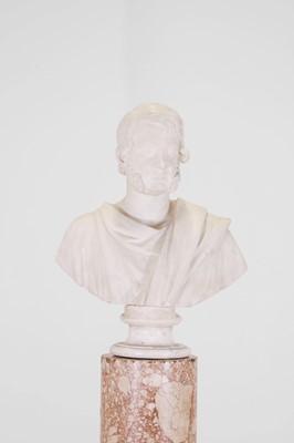 Lot 740 - A carved marble bust of a gentleman