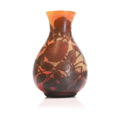 Lot 99 - A J Hirtz cameo glass vase