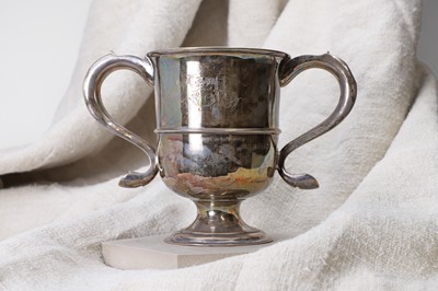 Lot 31 - A George II silver cup