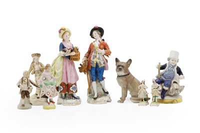 Lot 98 - A collection of porcelain figures