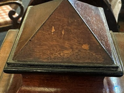 Lot 265 - A Regency mahogany bracket clock