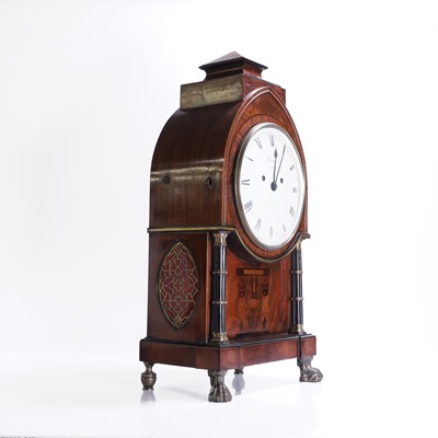 Lot 265 - A Regency mahogany bracket clock