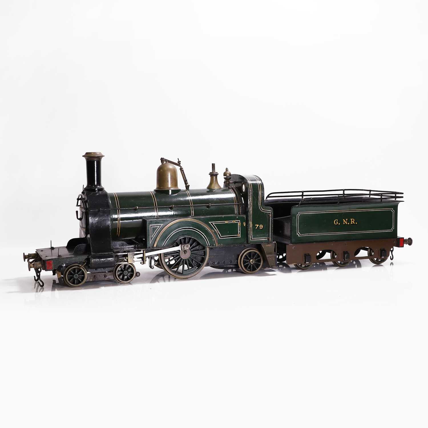 Lot 297 - A 5-inch gauge 4-2-2 live steam GNR (Great Northern Railway) locomotive and tender