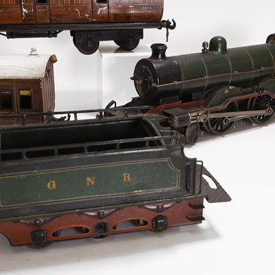 Lot 300 - A Gauge I Märklin tinplate 4-4-2 GNR clockwork locomotive