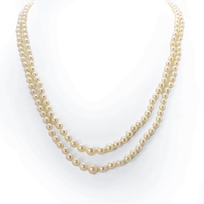 Lot 1201 - A graduated two row cultured pearl necklace