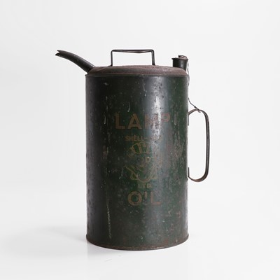 Lot 415 - A 'Shell-Mex Ltd.' lamp oil can