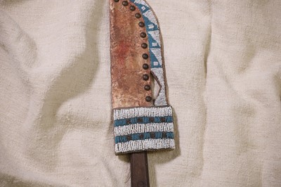 Lot 327 - A Native American beaded sheath and knife