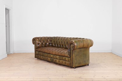 Lot 378 - A Victorian-style chesterfield sofa