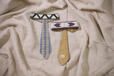 Lot 336 - A Native American beaded collar and tie set