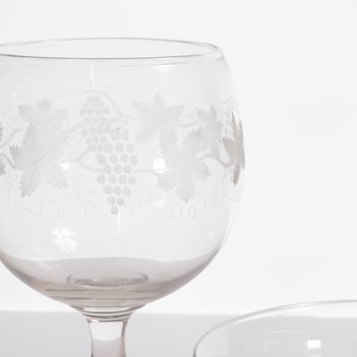 Lot 105 - A large glass rummer